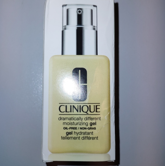 Clinique Dramatically Different Moisturizing Gel 4.2 FL OZ - Picture 2 of 3